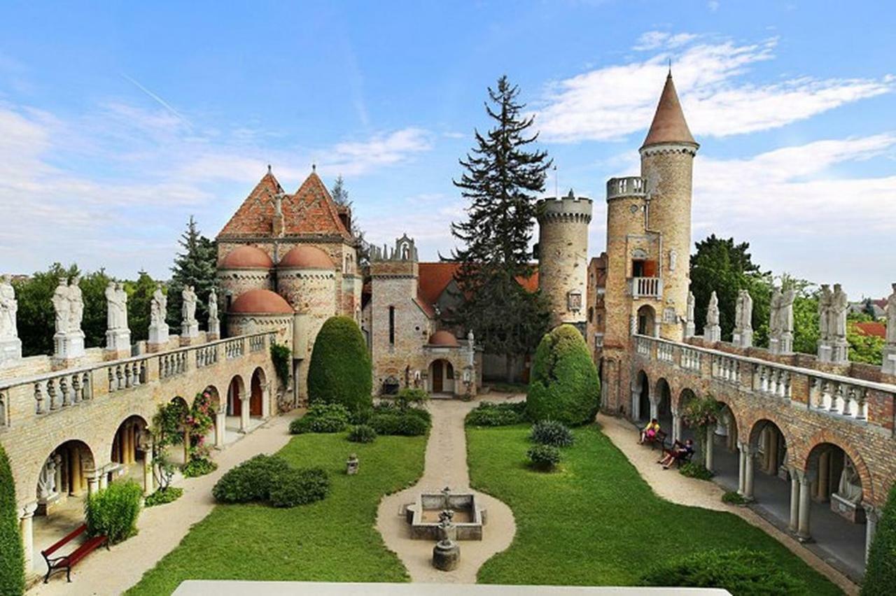 Korona Apartman Székesfehérvár Zewnętrze zdjęcie